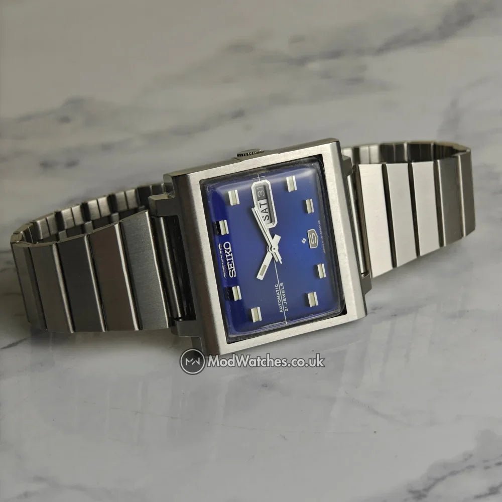 seiko 5 vintage blue square tv dial automatic watch (1977) seiko 5 vintage blue square tv dial automatic watch (1977)